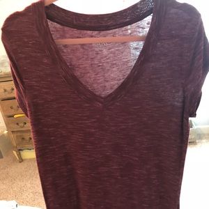 maroon v neck tee